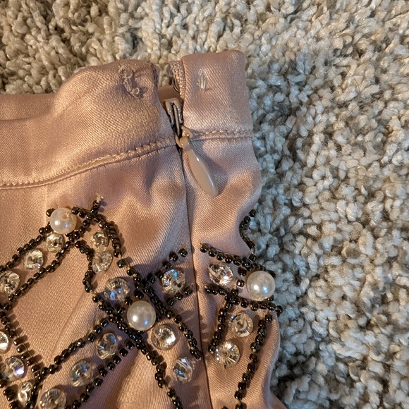 Most Beautiful Beaded Mini Skirt - Picture 5 of 10